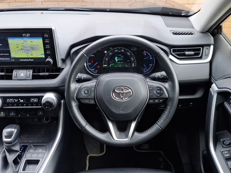 Used Toyota RAV4 2022 for sale - 76815691: Photo 11