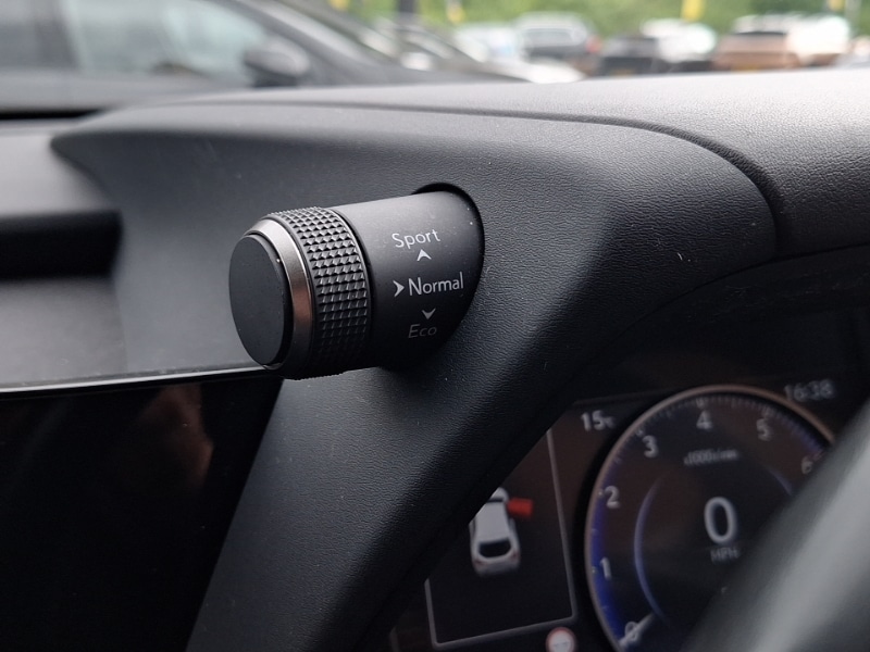 Used Lexus UX 2022 for sale - 76053914: Photo 15