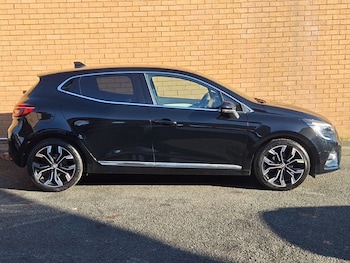 Used Renault Clio 2023 for sale - 77573321: Photo