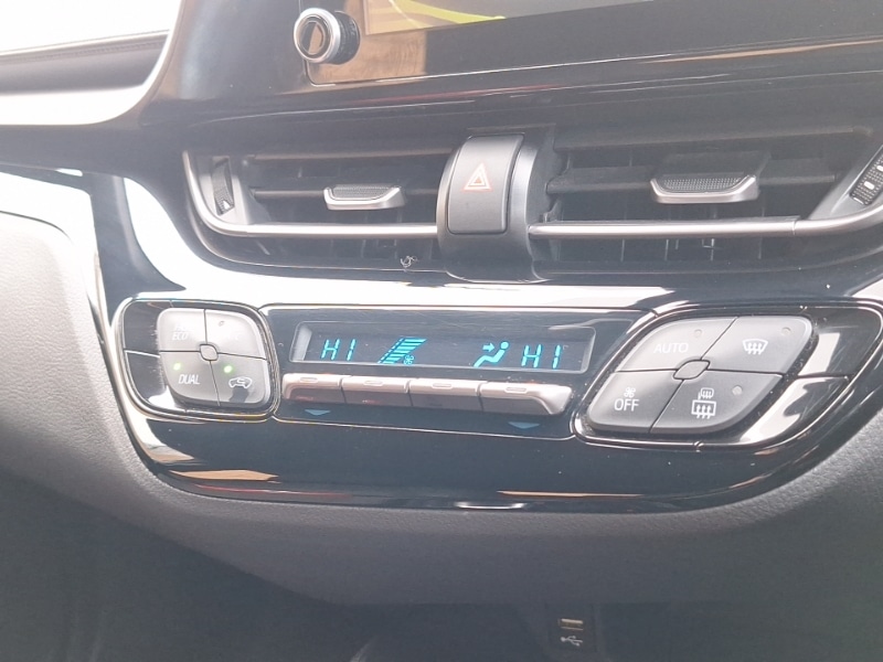 Used Toyota C-HR 2020 for sale - 76683621: Photo 17