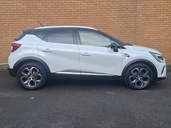 Used Renault Captur 2022 for sale - 77669768: Photo