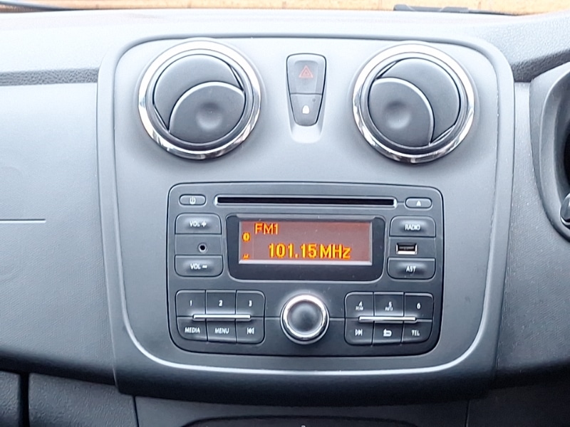 Used Dacia Sandero 2016 for sale - 76414437: Photo 10