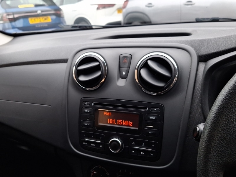 Used Dacia Sandero 2016 for sale - 76414437: Photo 16