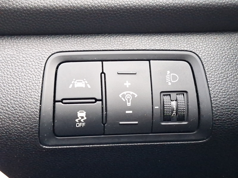 Used Hyundai i20 2017 for sale - 76511547: Photo 17