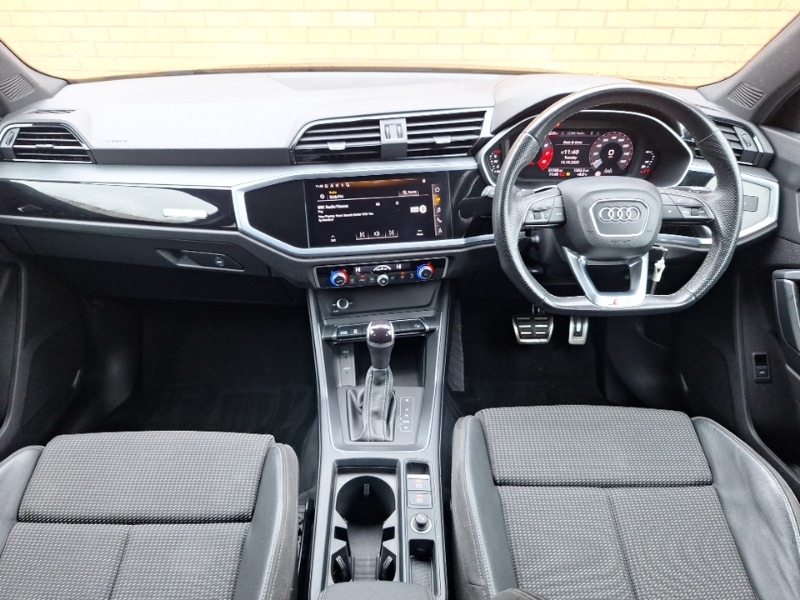 Used Audi Q3 2022 for sale - 76358666: Photo 2