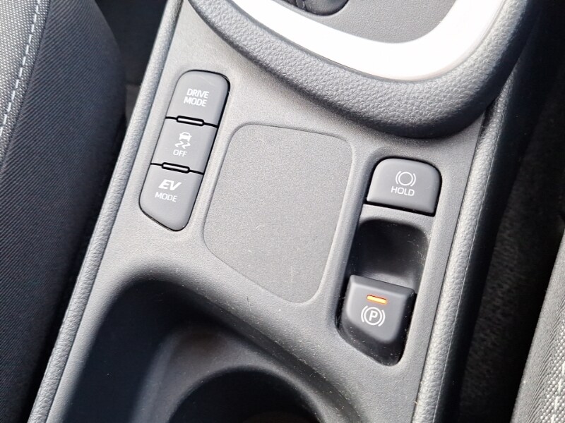 Used Toyota Yaris 2023 for sale - 77299837: Photo 13