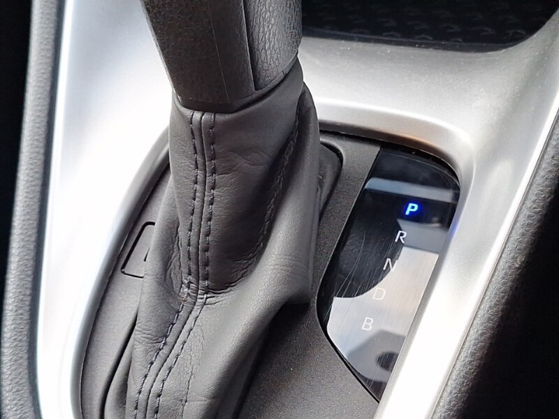 Used Toyota Yaris 2023 for sale - 77299837: Photo 14