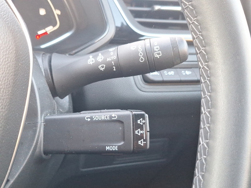 Used Renault Captur 2023 for sale - 77722072: Photo 18