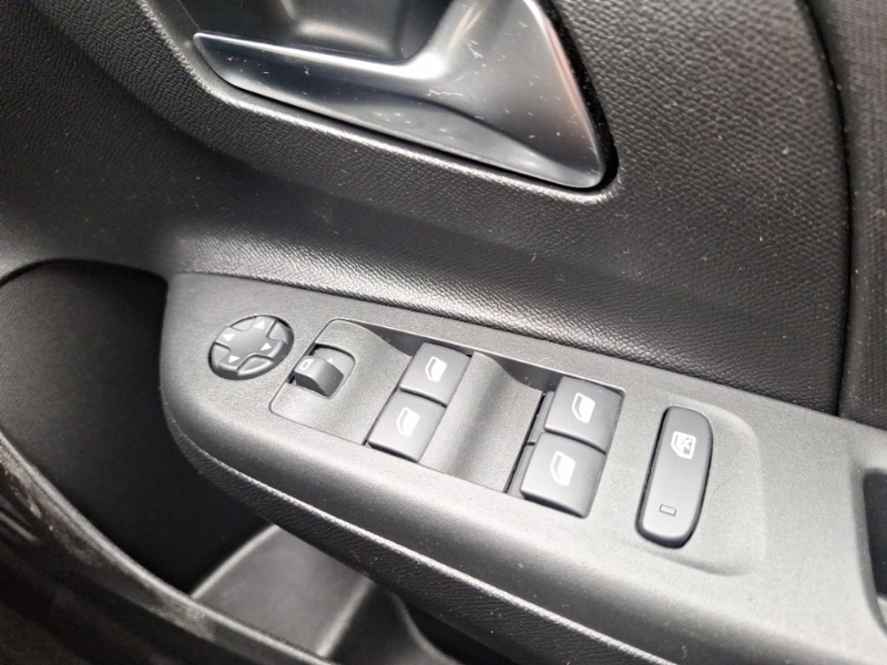 Used Vauxhall Corsa 2023 for sale - 76651656: Photo 18