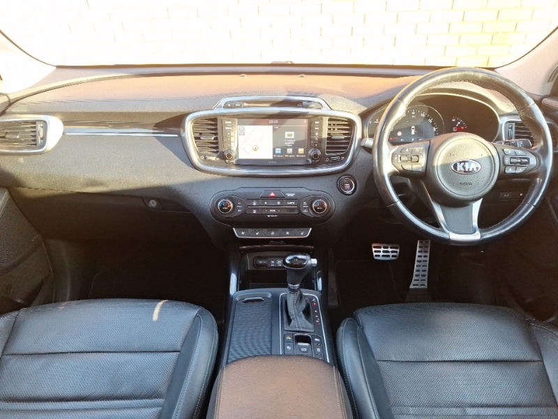 Used Kia Sorento 2017 for sale - 77251995: Photo 2