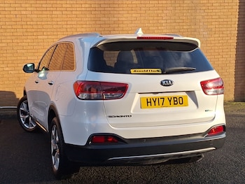 Used Kia Sorento 2017 for sale - 77251995: Photo