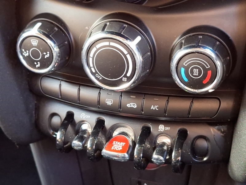 Used MINI Hatch 2018 for sale - 76683620: Photo 13