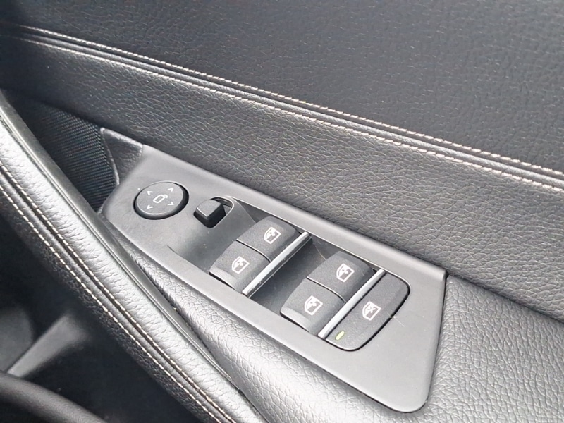 Used BMW 5 Series 2018 for sale - 76644201: Photo 14