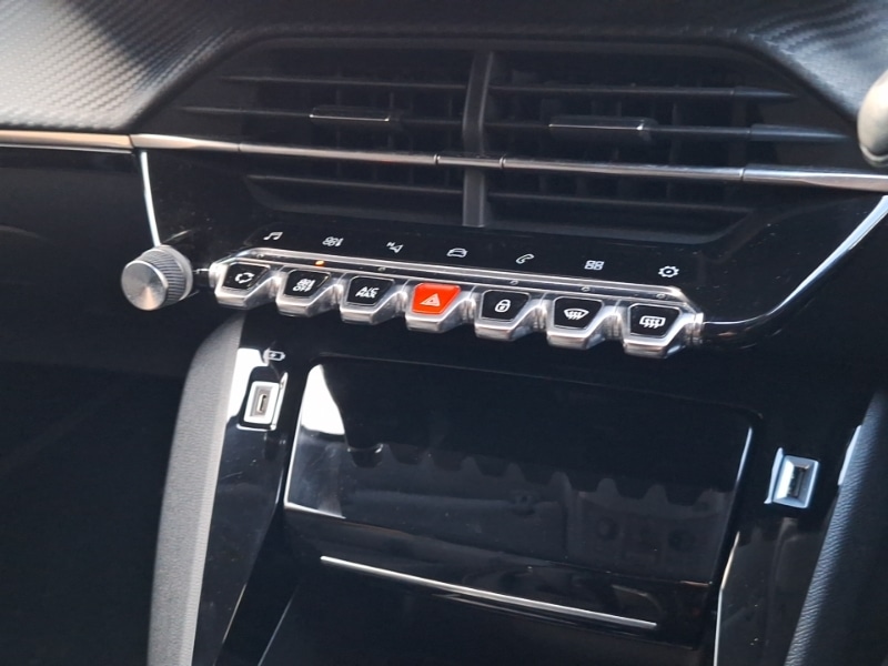 Used Peugeot 208 2022 for sale - 76745766: Photo 13