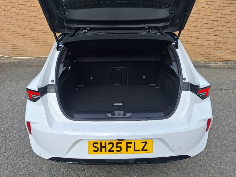 Used Vauxhall Astra 2025 for sale - 78164178: Photo 8