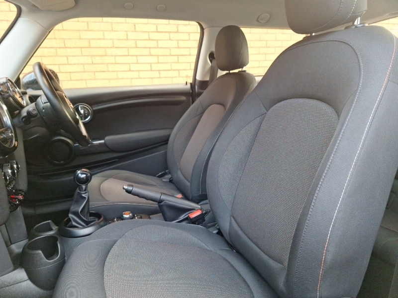 Used MINI Hatch 2018 for sale - 77012542: Photo 5