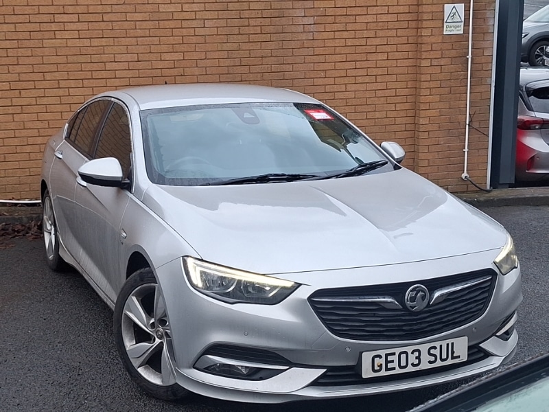 Used Vauxhall Insignia 2019 for sale - 77651977: Photo 1