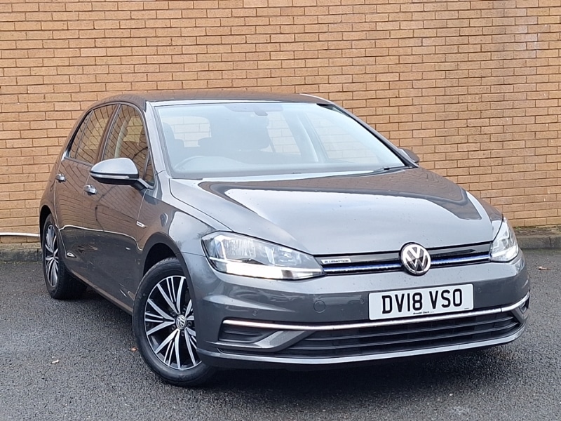 Used Volkswagen Golf 2018 for sale - 76846868: Photo 1