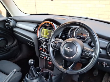 Used MINI Hatch 2017 for sale - 76613703: Photo