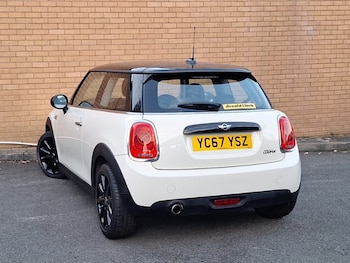 Used MINI Hatch 2017 for sale - 76613703: Photo