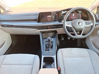 Used Volkswagen Golf 2020 for sale - 77273112: Photo