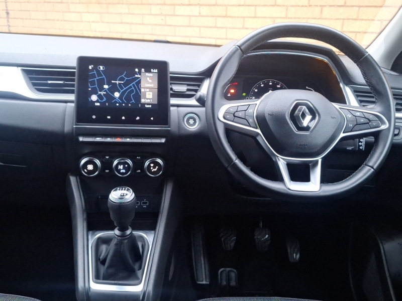 Used Renault Captur 2022 for sale - 76880100: Photo 2