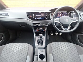 Used Volkswagen Taigo 2024 for sale - 77678097: Photo