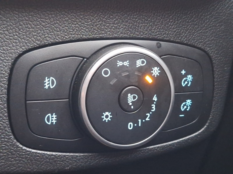 Used Ford Focus 2020 for sale - 76628808: Photo 12