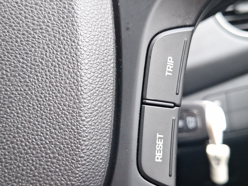 Used Hyundai i10 2019 for sale - 77660864: Photo 14