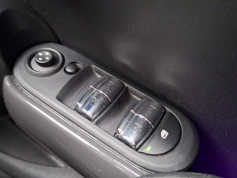 Used MINI Hatch 2021 for sale - 77333617: Photo 13