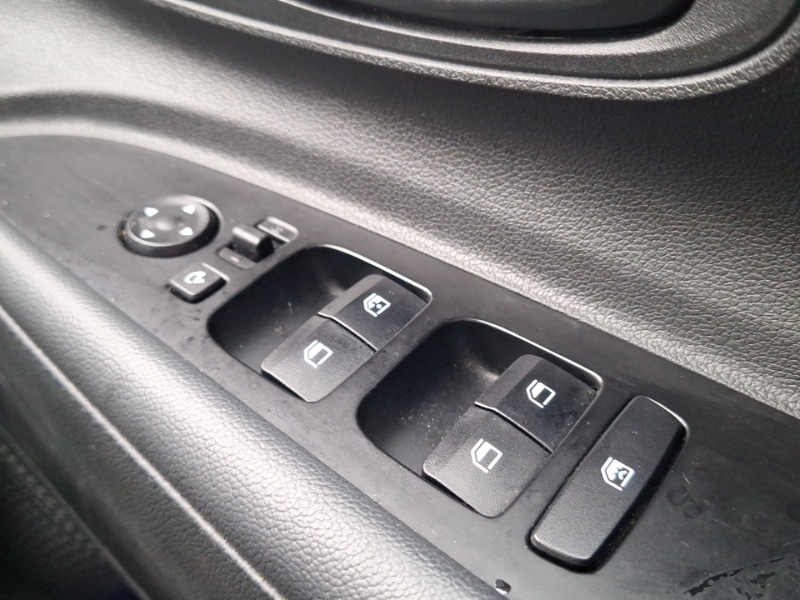 Used Hyundai BAYON 2023 for sale - 77165226: Photo 12