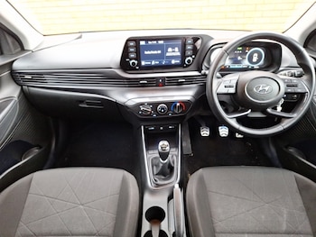 Used Hyundai BAYON 2023 for sale - 77165226: Photo