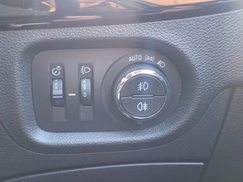 Used Vauxhall Astra 2019 for sale - 76533079: Photo 12