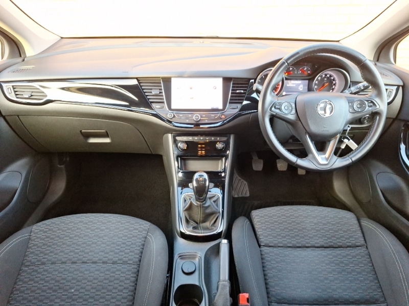 Used Vauxhall Astra 2019 for sale - 76533079: Photo 2