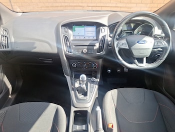Used Ford Focus 2017 for sale - 75640917: Photo