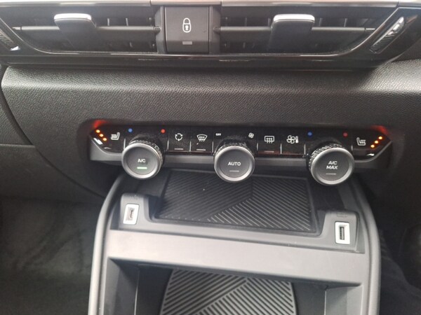 Used Citroen C4 2022 for sale - 76058759: Photo 10