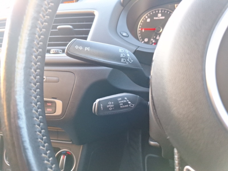 Used Audi Q3 2015 for sale - 76628803: Photo 12