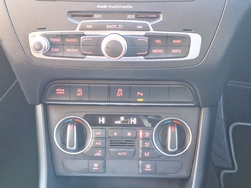 Used Audi Q3 2015 for sale - 76628803: Photo 16