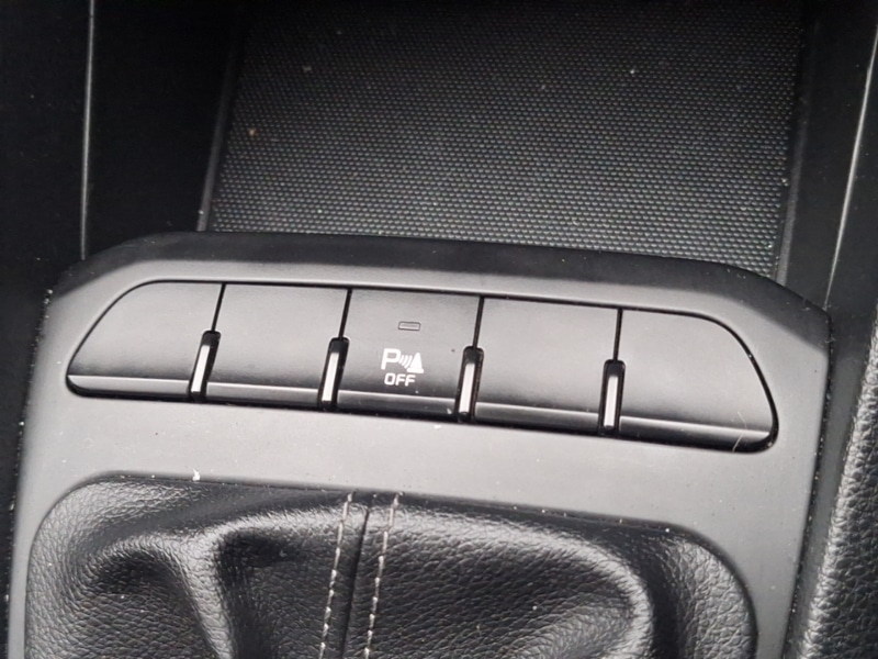 Used Kia Stonic 2022 for sale - 77284189: Photo 12