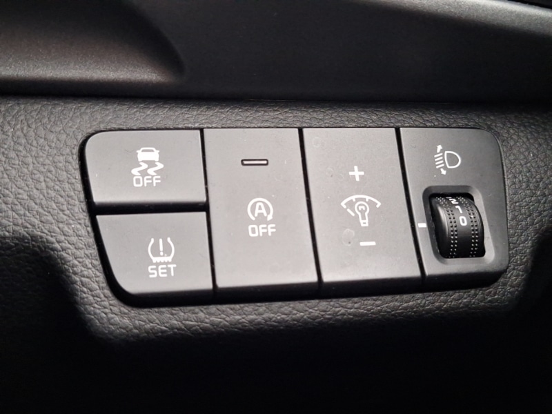 Used Kia Stonic 2022 for sale - 77284189: Photo 17