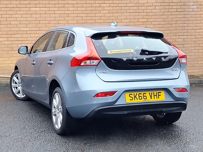 Used Volvo V40 2016 for sale - 76567082: Photo 3