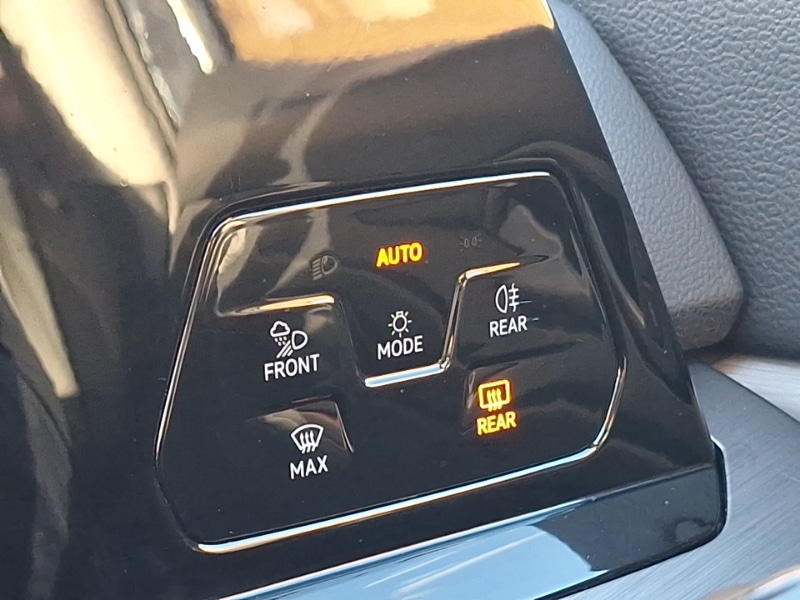 Used Volkswagen Golf 2020 for sale - 76639416: Photo 14