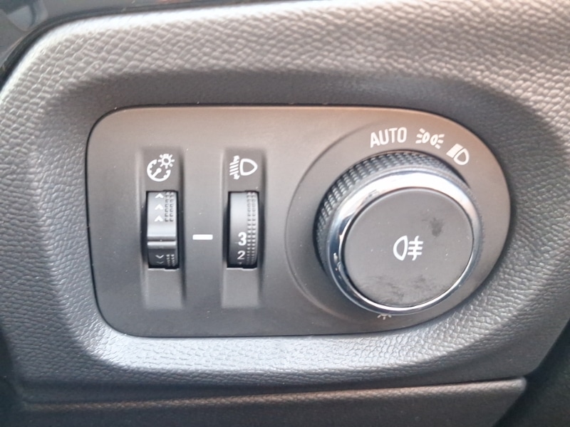 Used Vauxhall Corsa 2026 for sale - 78009900: Photo 13