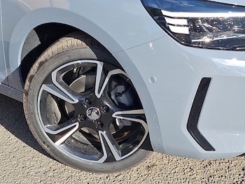 Vauxhall - Corsa