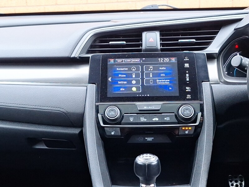 Used Honda Civic 2017 for sale - 77630308: Photo 10