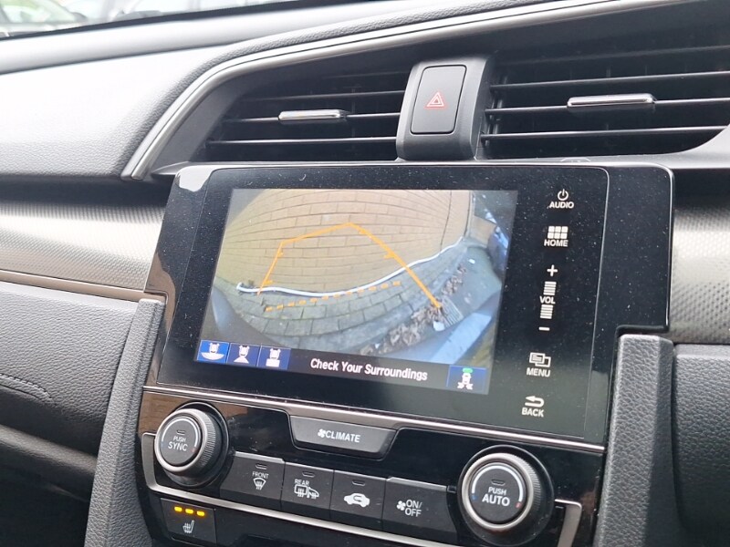 Used Honda Civic 2017 for sale - 77630308: Photo 19