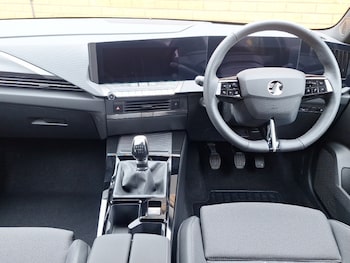 Used Vauxhall Astra 2026 for sale - 79139396: Photo