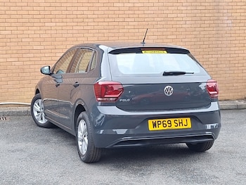 Used Volkswagen Polo 2019 for sale - 79048291: Photo