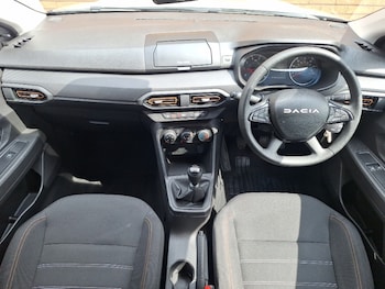 Used Dacia Sandero Stepway 2023 for sale - 79223753: Photo