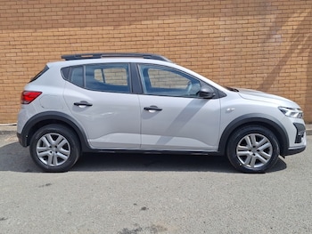 Used Dacia Sandero Stepway 2023 for sale - 79223753: Photo